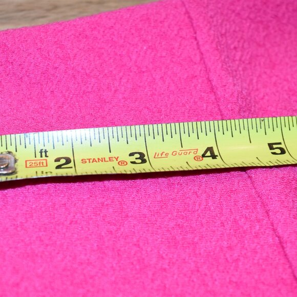 Medium Cassie Pencil Skirt Stretch Material $10 - Picture 3 of 9
